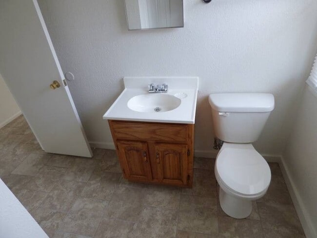 Building Photo - 2309 Birchwood- Nice Three Bedroom Ranch H...