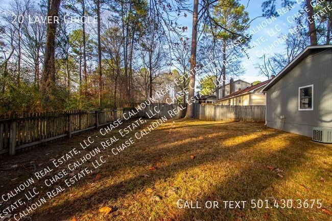Building Photo - 20 Laver Cir