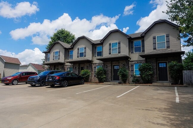 Building Photo - 1775 Spring Water Dr