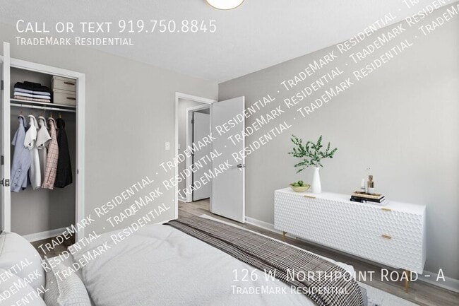 Building Photo - 126 W Northpoint Rd