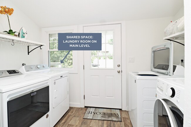 Building Photo - Furnished, Light-Filled Apartment With Utilities Included