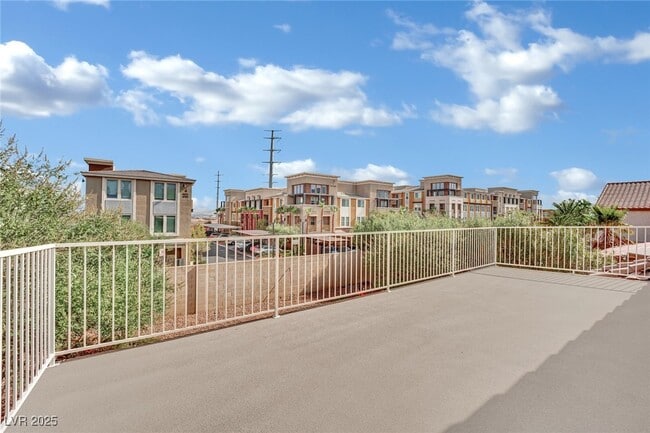 Building Photo - 1572 Bozeman Dr