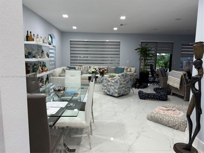 Building Photo - 11300 SW 236 Ln