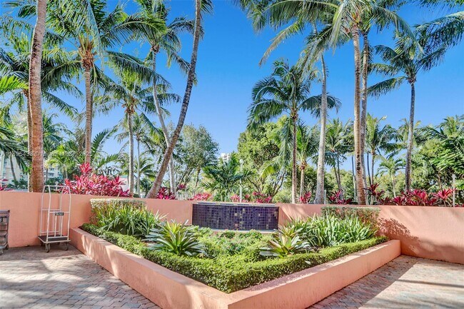 Building Photo - 3370 Hidden Bay Dr
