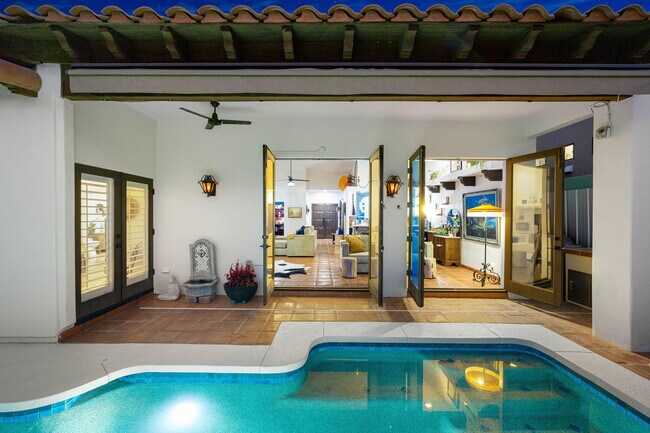 Building Photo - 53845 Avenida Cortez