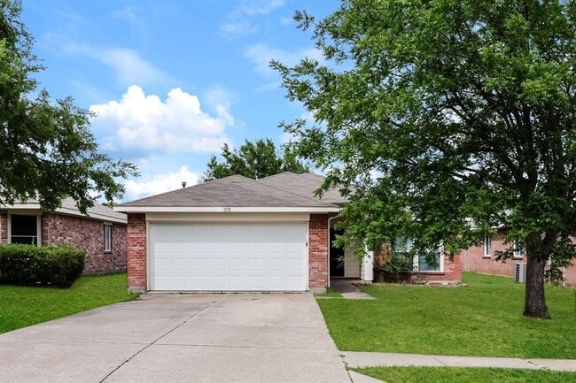Primary Photo - 1118 Single Tree Dr