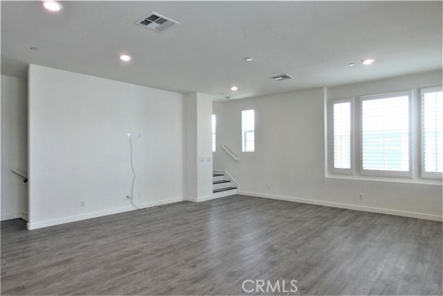 Building Photo - 130 Acamar