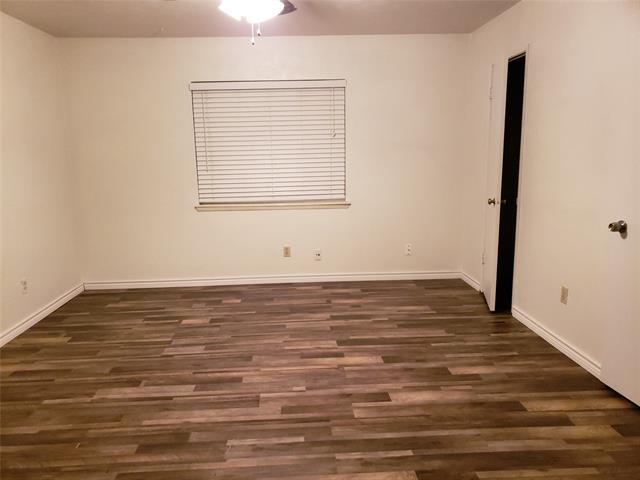 Building Photo - 538 White Oak St
