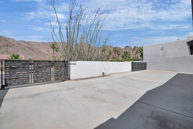 Building Photo - 51480 Avenida Obregon