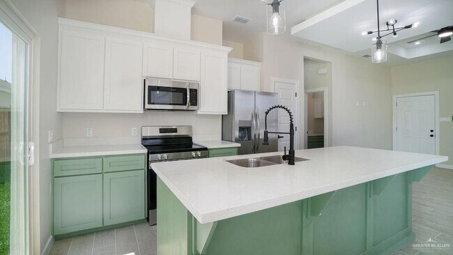 Building Photo - 5705 Notre Dame Ave