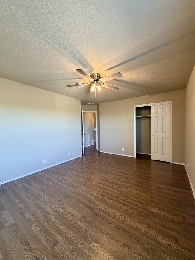 Building Photo - 7027 Fisherman Sky