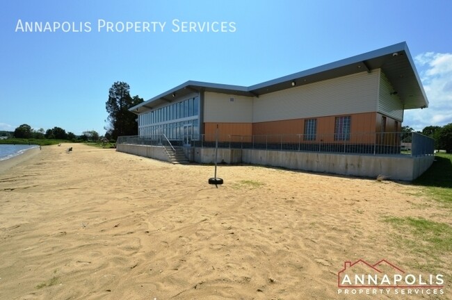 Building Photo - 3601 Edgemont St