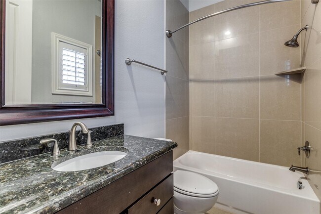 Building Photo - 2186 Aylesport Dr