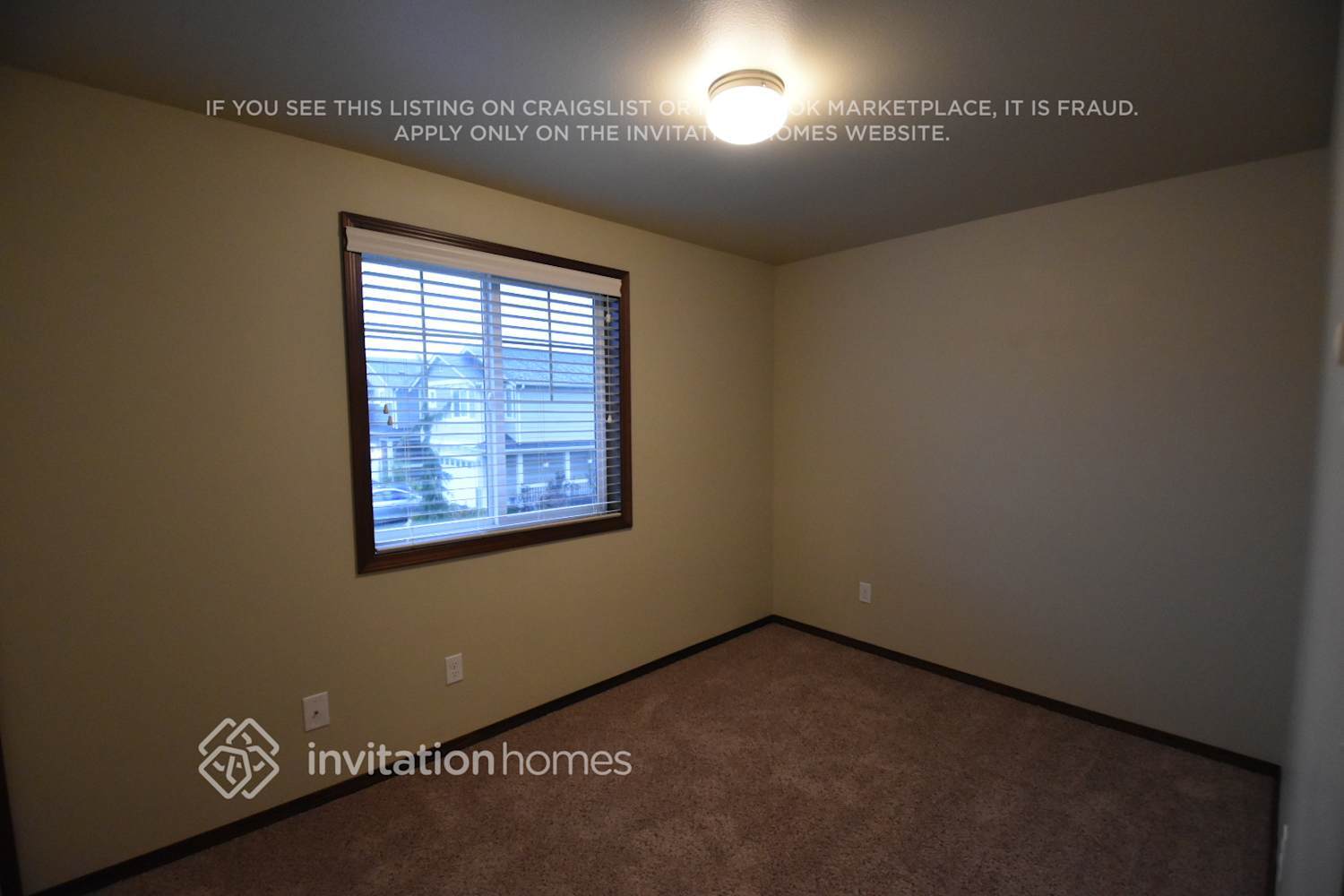 Building Photo - 14548 46th Dr NE