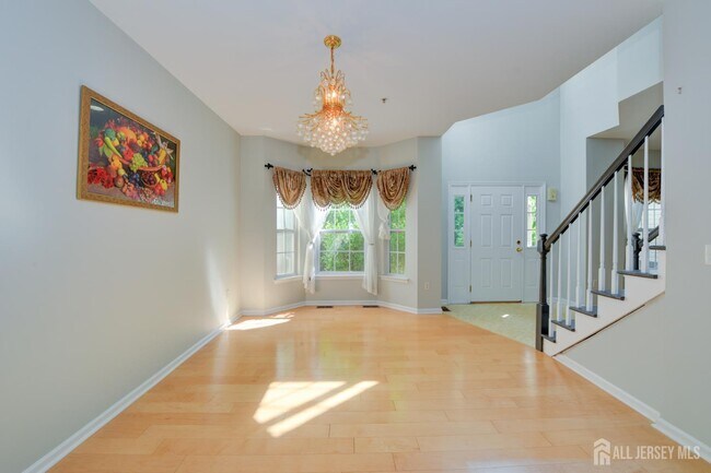 Building Photo - 34 Forest Dr