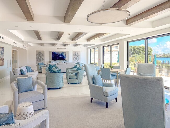 Building Photo - 3430 Gulf Shore Blvd N