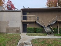 Building Photo - 2950 Niagra #262 - Turlock Condo