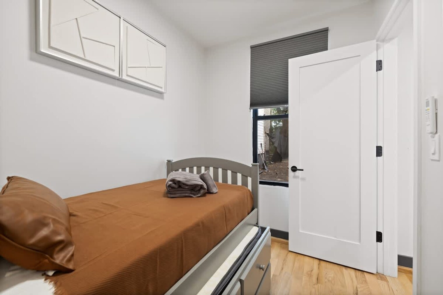 Building Photo - 115 Franklin St