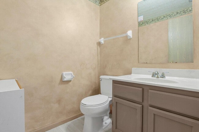 Building Photo - 706 Windy Hill Ln