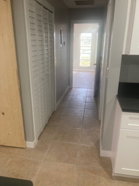 Hall to Mbr - 6402 Royal Woods Dr
