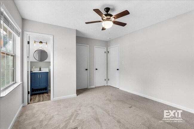 Building Photo - Welcome To This Smart 3 Bedroom, 1.5 Bath Home in Clarksville, VA!