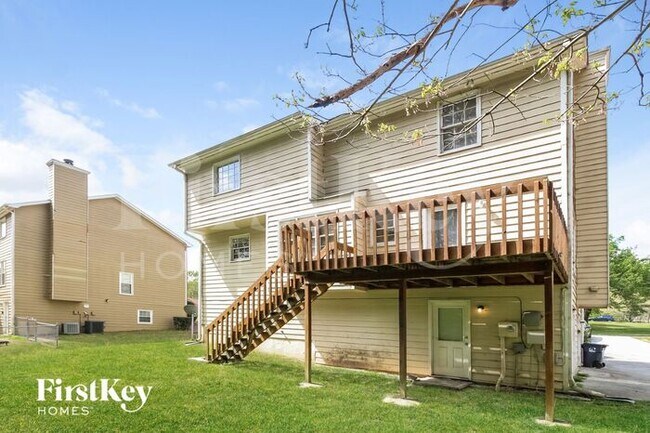 Building Photo - 1845 Rockside Ln SW