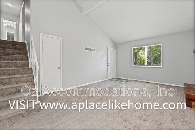 Building Photo - 9702 Shepherds Dr