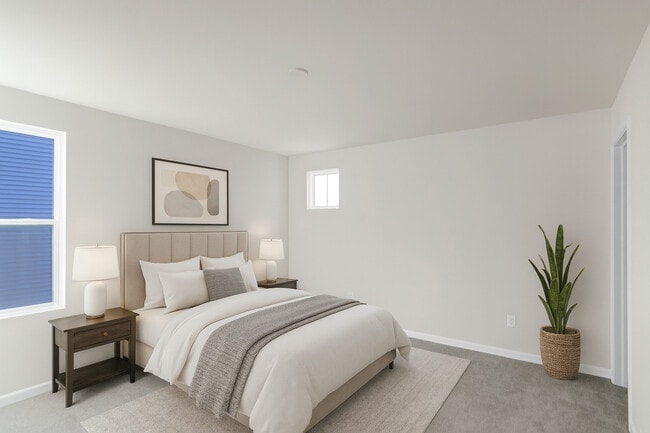 Building Photo - 668 Branson Dr