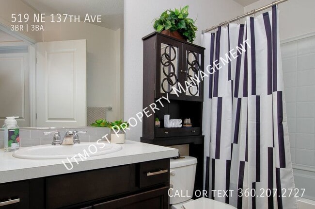 Building Photo - 519 NE 137th Ave