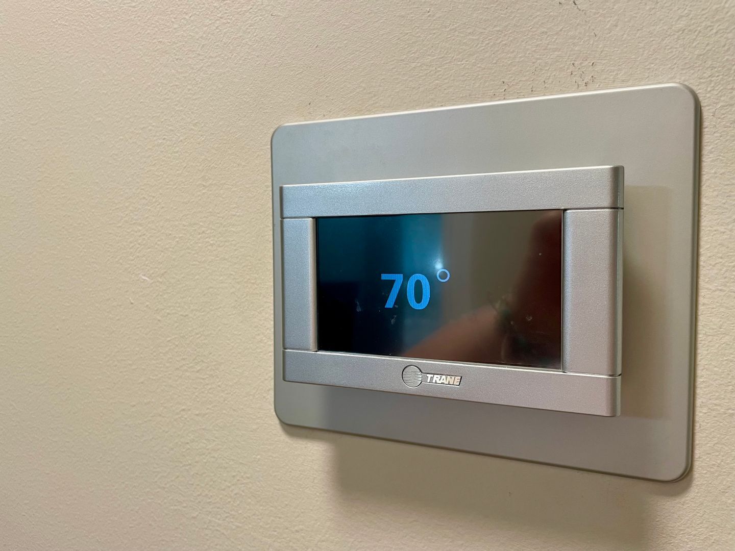 Building Photo - Super cute One Level Home in Auburn