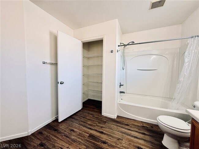 Building Photo - 267 Calvino Ave