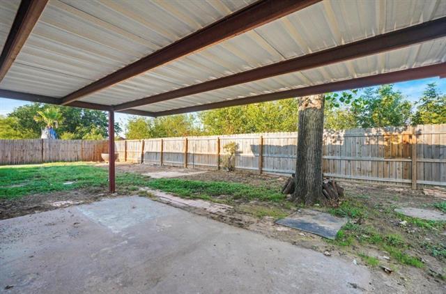 Building Photo - 503 NE 39th Ave