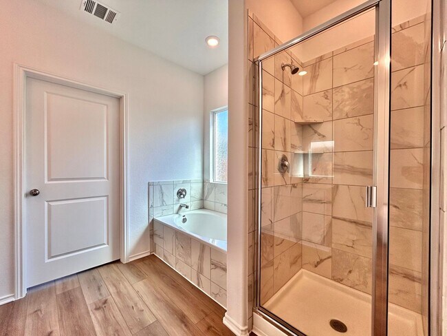 Building Photo - Spacious 4/BR 2.5/BA Two-Level Home with 3-Car Garage & Covered Deck