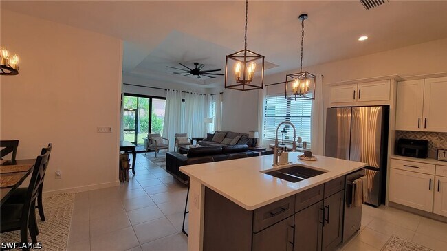 Building Photo - 14891 Loggerhead Dr