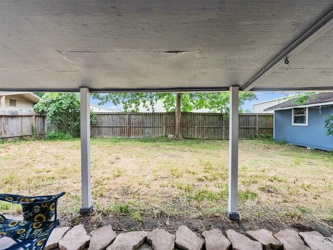 Building Photo - 18726 Wood Glen Ln