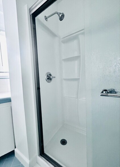 Bathroom - 8231 Camino Del Oro