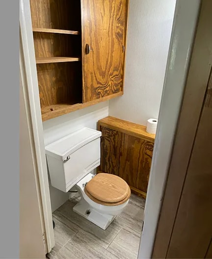 Basement Bath - 8120 Burdette St