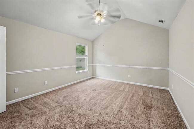 Building Photo - 1230 Grey Rock Way