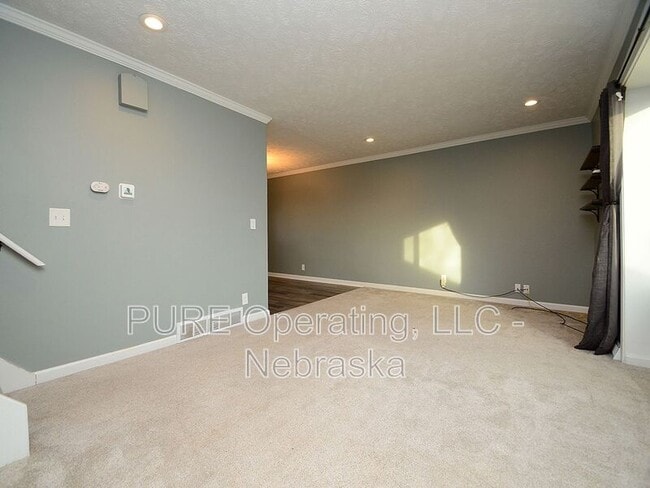 Building Photo - 13951 Jefferson Cir