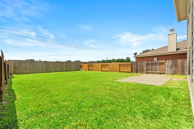 Building Photo - 13935 Maleewan Ln