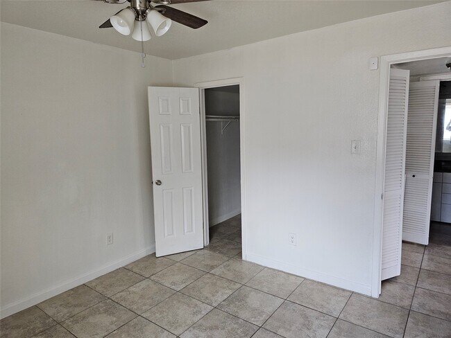 Building Photo - 12627 Ashford Meadow Dr