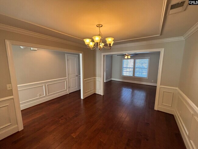 Building Photo - 716 Stonebury Cir