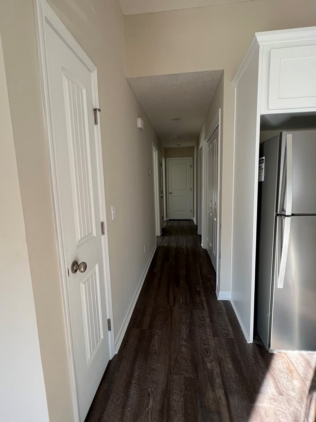 Building Photo - 3bd 2ba HOME FOR RENT!