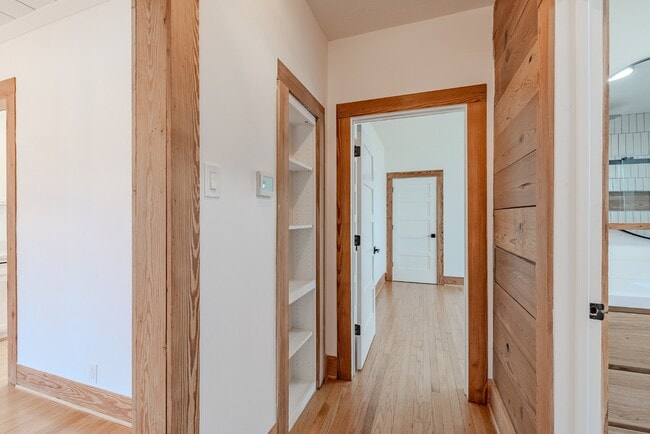 Building Photo - 6706 Fisher Rd