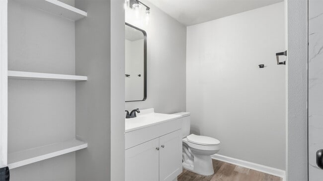 Building Photo - 2614 28th Ave N