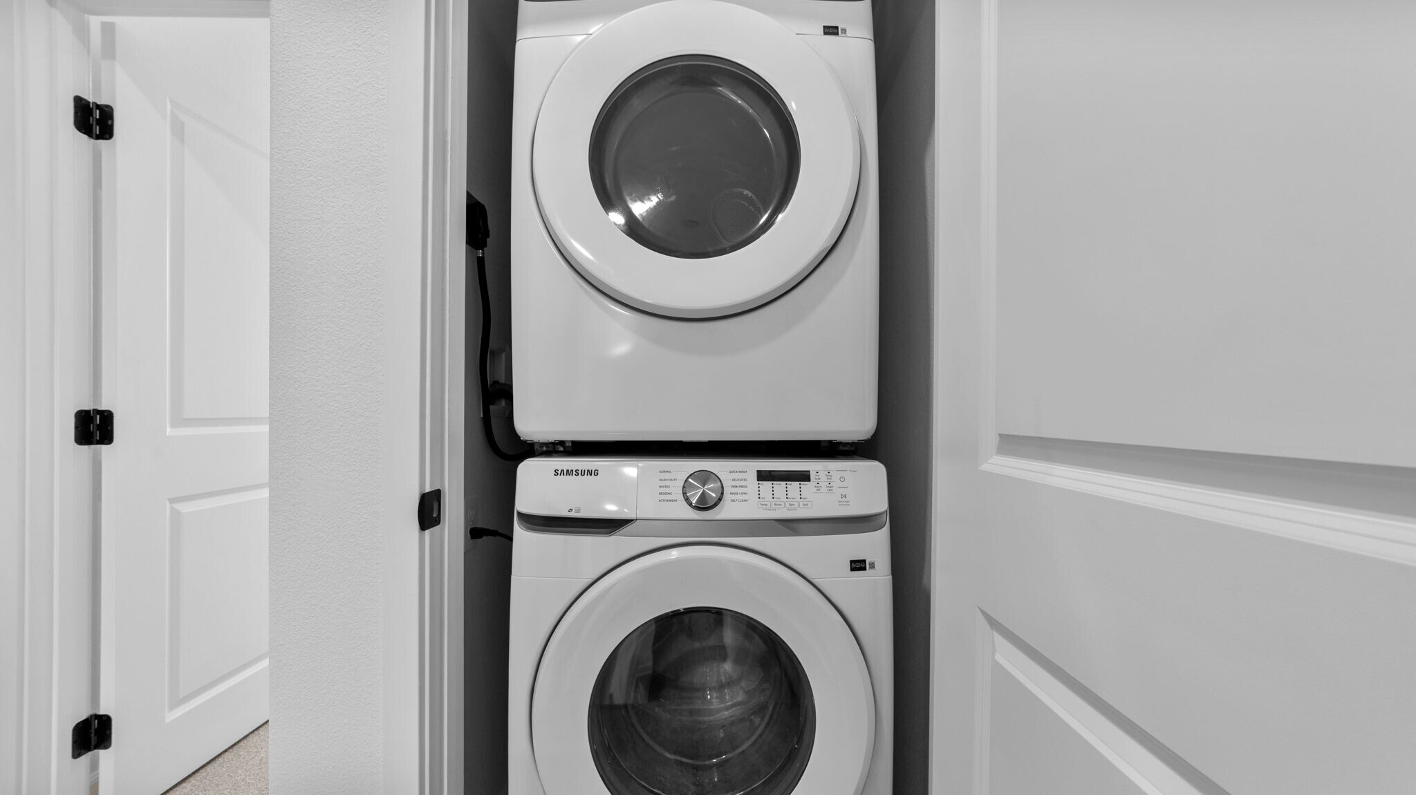 Building Photo - 1208 Mountain Laurel Rd