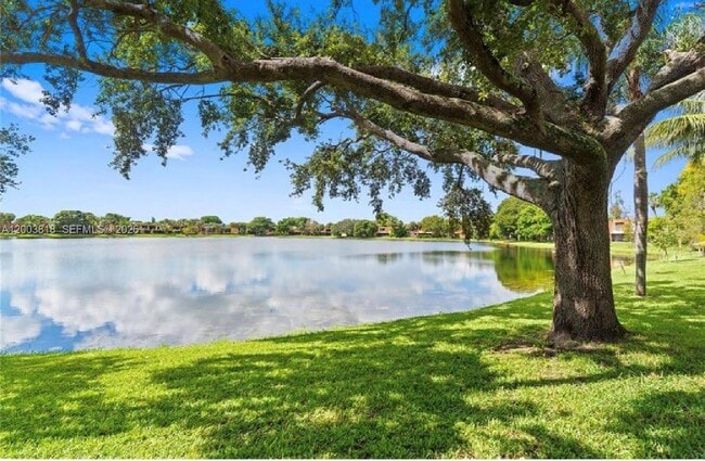 Building Photo - 8308 N Coral Cir