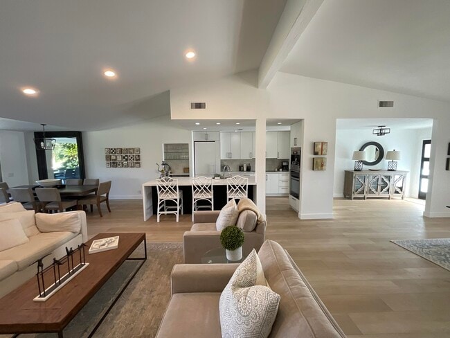 Building Photo - 79188 Bog Walk Ct