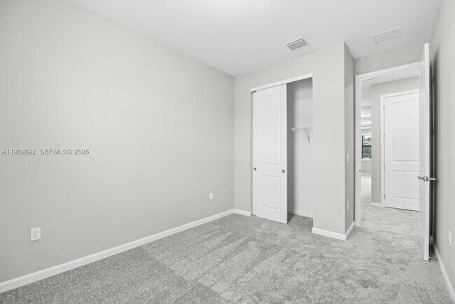 Building Photo - 2880 SE Federal Hwy