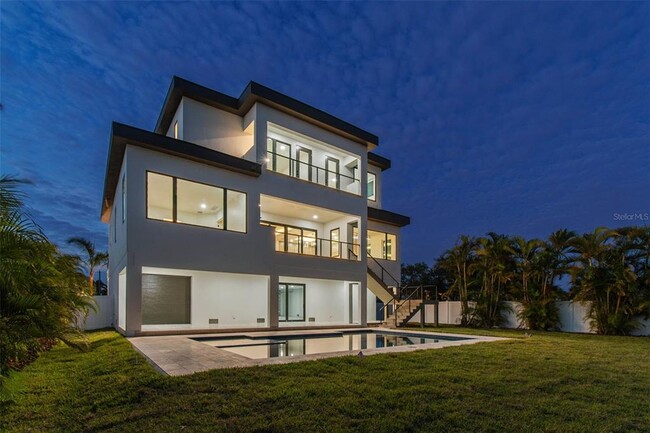 Building Photo - 3 Treasure Ln